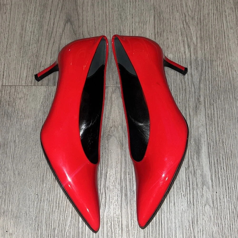 Like new made in Italy Via Spiga Shoes | Via Spiga Low Pointed Toe Heels |